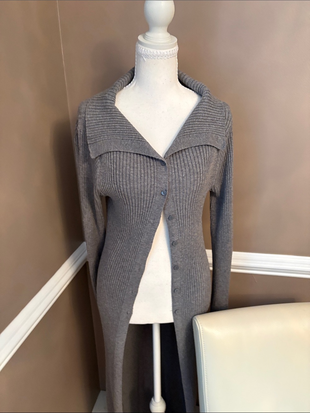 Gray Ribbed Long Button-Front Women's Sweater - Picture 7 of 8
